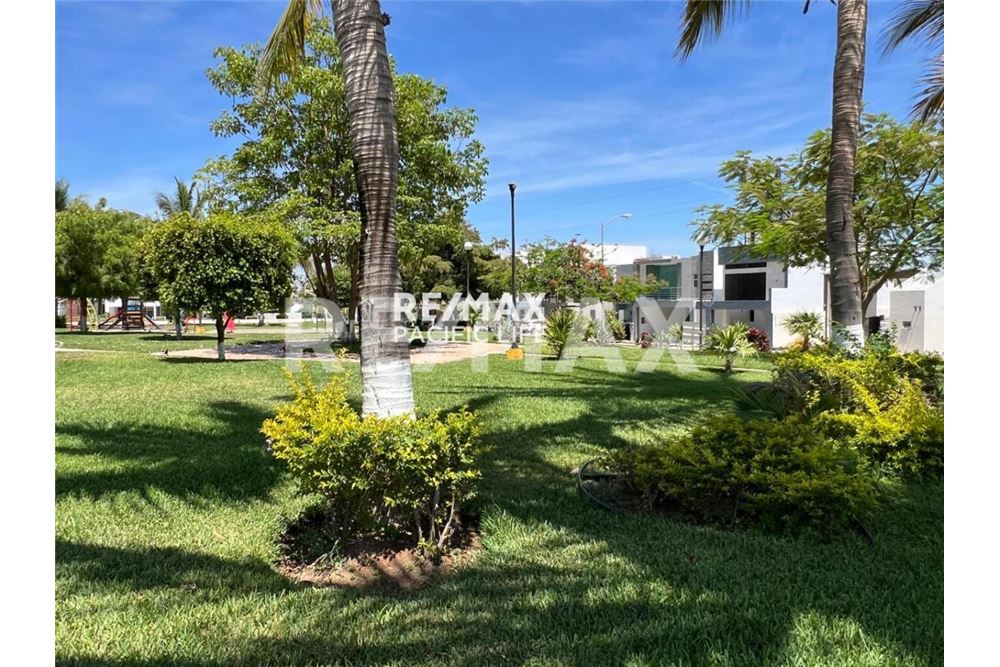 Residencial - Parcela de tierra para inversión - Mazatlán, México - Mexico - 11 - 1001145024-14