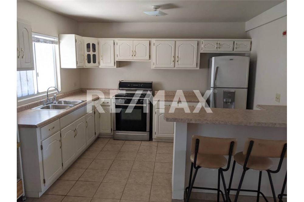 Residential - Rumah Terpisah - Ensenada, Mexico - Mexico - 17 - 1001093001-274