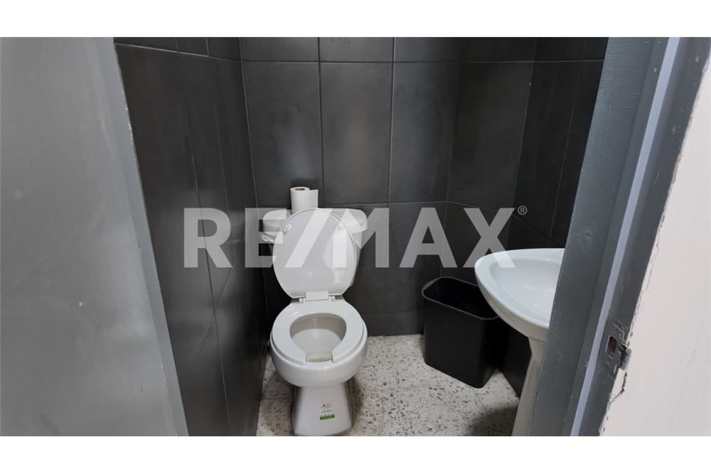 Commercial - Commercial/Retail - Guadalajara, Mexico - Mexico - 7 - 1001002008-1