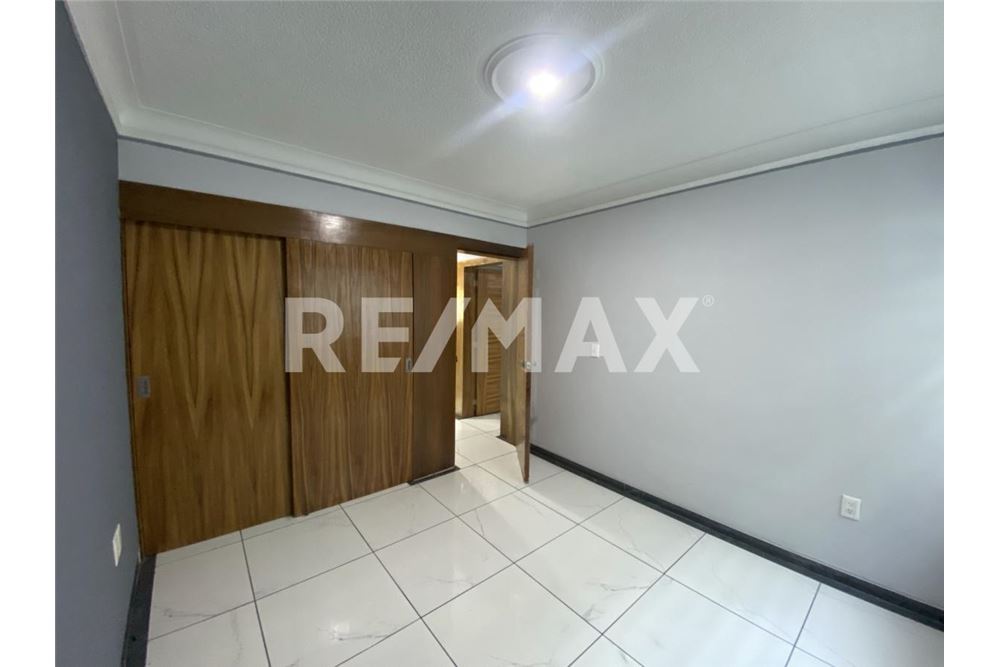 Residential - Apartment with roof - Guadalajara, Mexico - Mexico - 10 - 1001183003-82