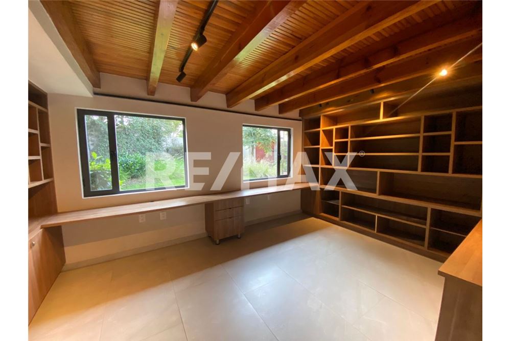 Residencial - Casa - Querétaro, México - Mexico - 10 - 1001065163-143