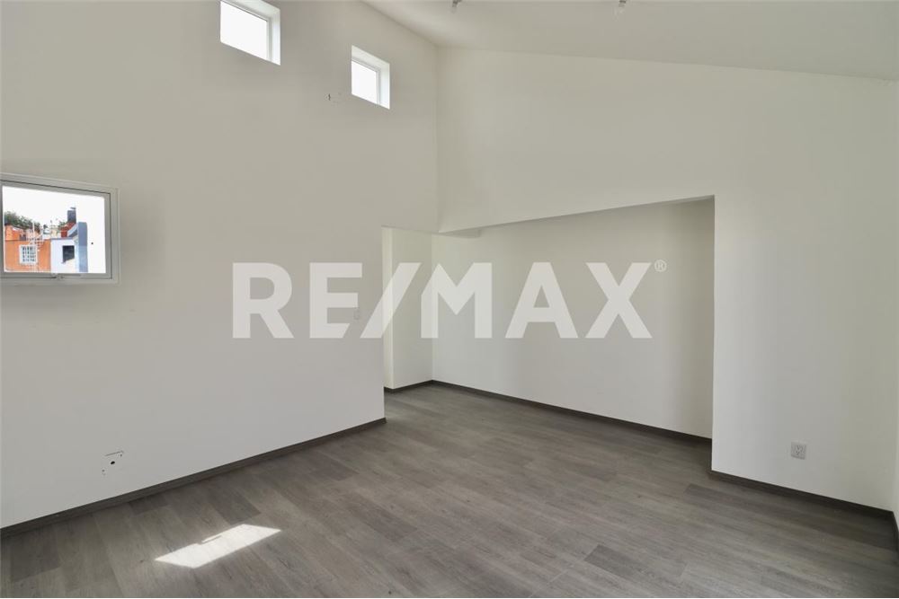 Residential - House - Naucalpan de Juárez, Mexico - Mexico - 20 - 1001028002-555