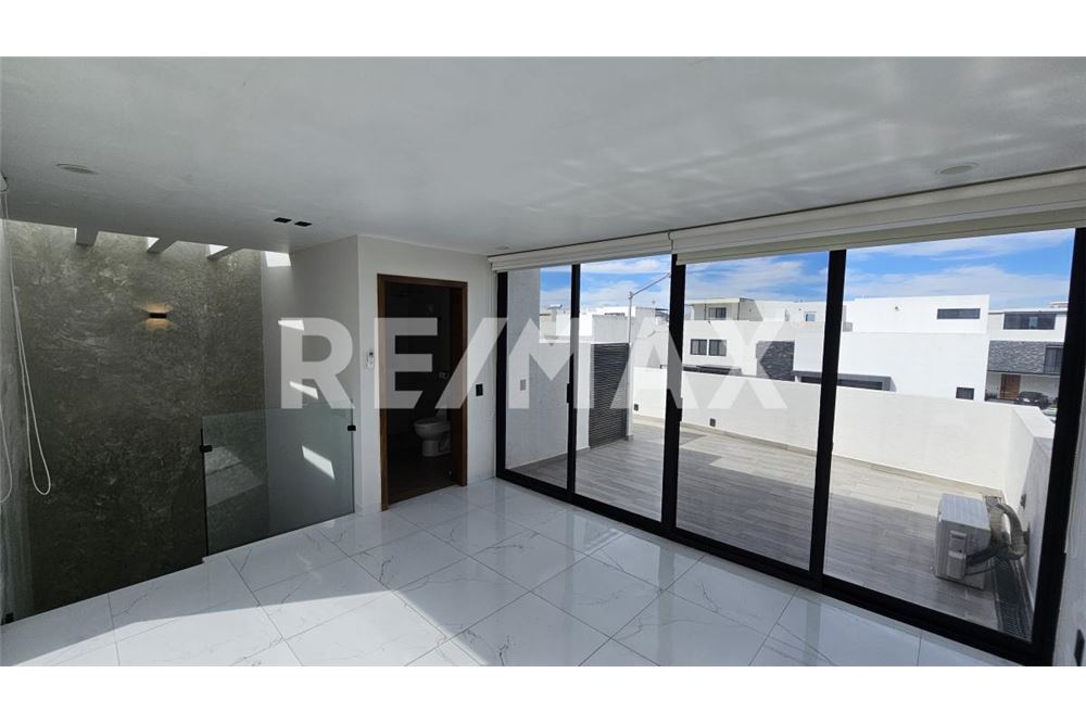 Residential - Condo/Apartment - Zapopan, Mexico - Mexico - 30 - 1001183088-8
