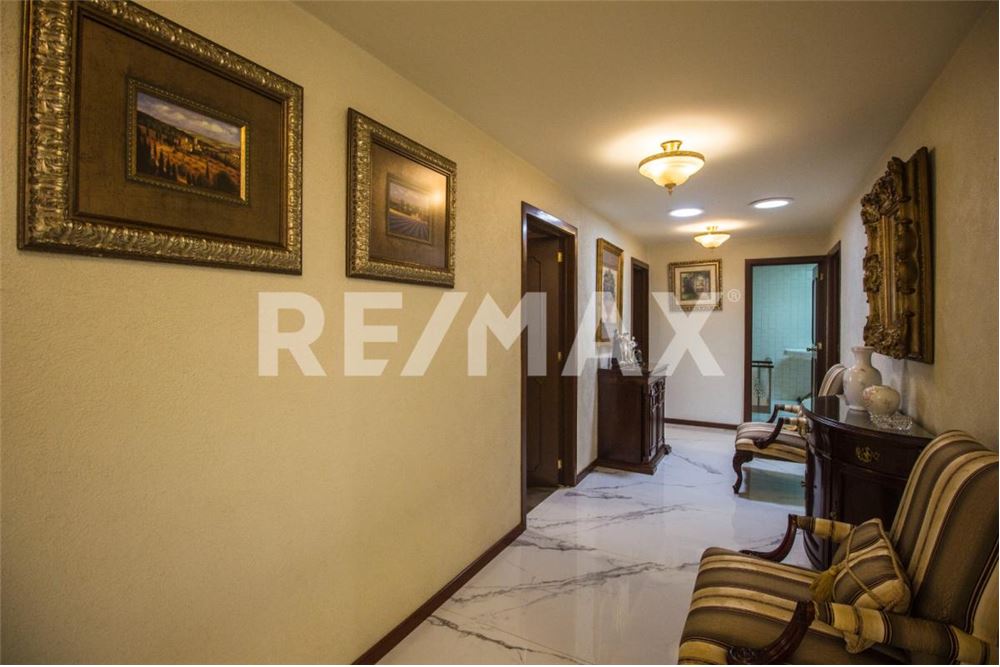 באזור מגורים - בית פרטי - Tlajomulco De Zúñiga, מקסיקו - Mexico - 22 - 1001002017-138