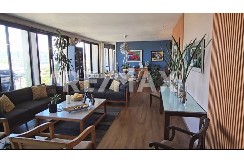 Rezidential - Apartament cu Acoperiş - Querétaro, Mexic - Mexico - 3 - 1001003240-24