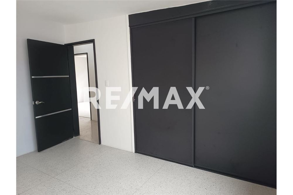 Commercial - Office - Tlalnepantla de Baz, Mexico - Mexico - 24 - 1001028028-145