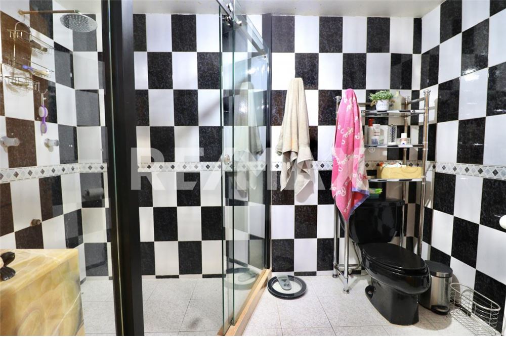 Residential - House - Nezahualcoyotl, Mexico - Mexico - 10 - 1001028002-550