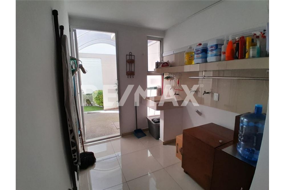 Prédio Habitacional - Casa - El Marques, México - Mexico - 10 - 1001065096-387