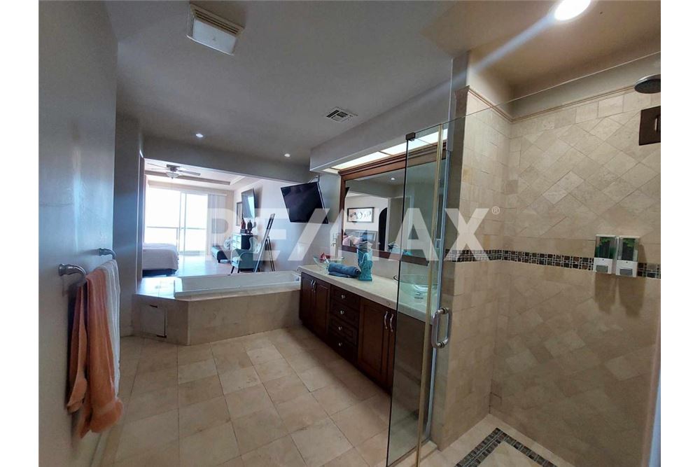 Residential - Condo/Apartment - Playas De Rosarito, Mexico - Mexico - 14 - 1001006108-64