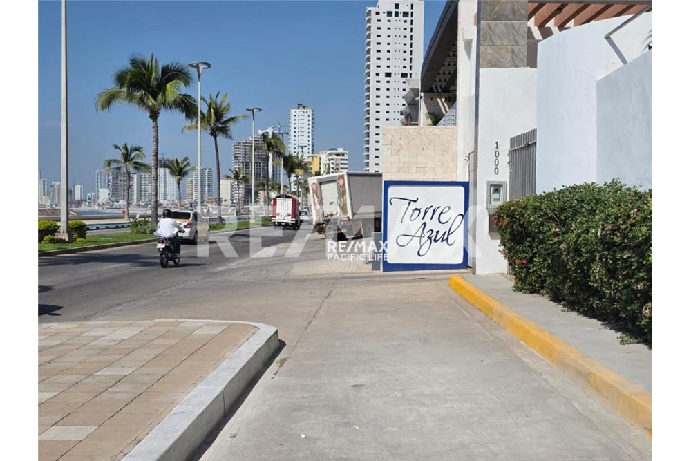 Prédio Habitacional - Apartamento com Sotão - Mazatlán, México - Mexico - 2 - 1001145050-18