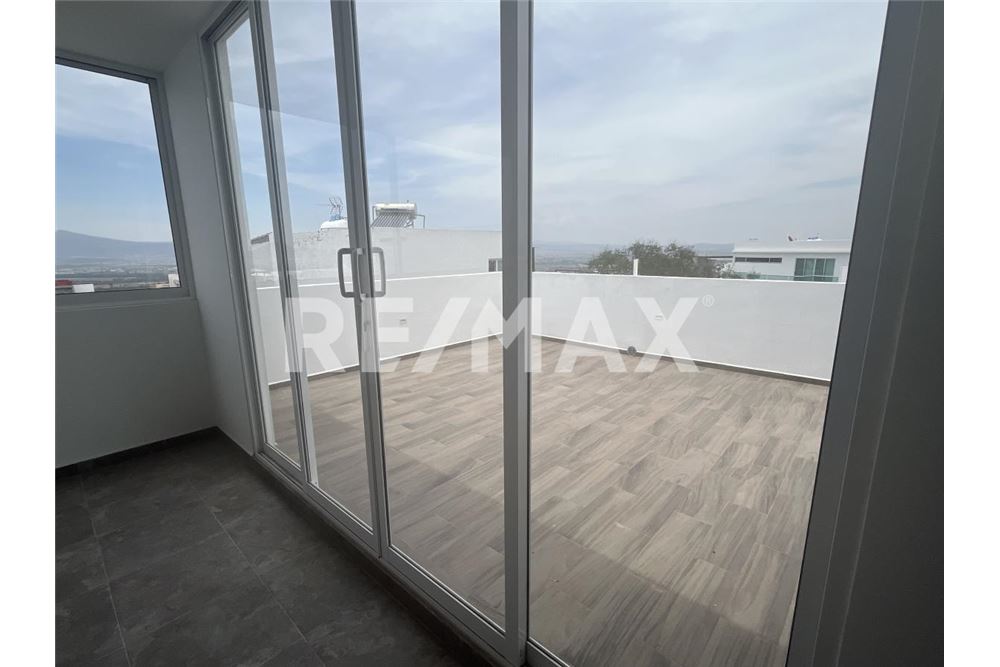 Prédio Habitacional - Casa - El Marques, México - Mexico - 18 - 1001065197-61