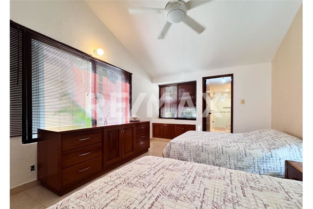 Residential - House - Puerto Aventuras, Mexico - Mexico - 30 - 1001040046-1