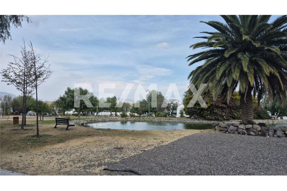 Residential - Plot of Land for Investment - Querétaro, Mexico - Mexico - 1 - 1001065104-680