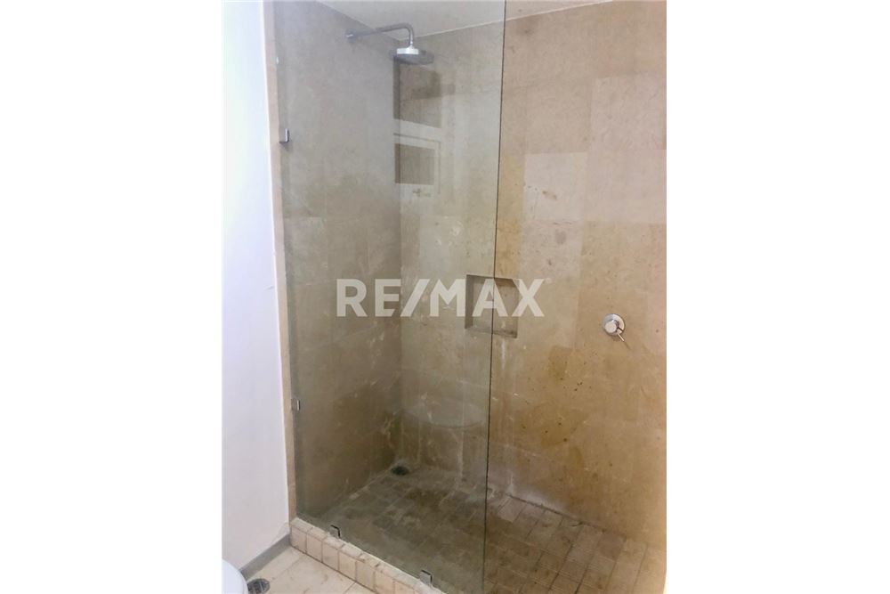 Prédio Habitacional - Apartamento com Sotão - Querétaro, México - Mexico - 11 - 1001065199-81