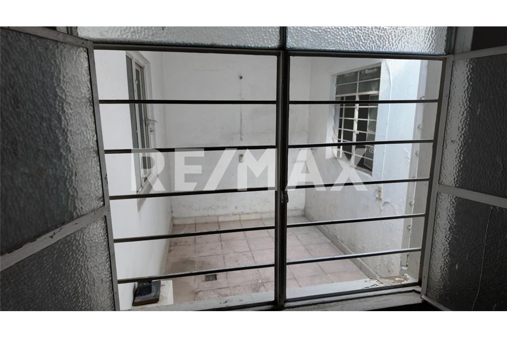 Commercial - Commercial/Retail - Guadalajara, Mexico - Mexico - 18 - 1001002008-1