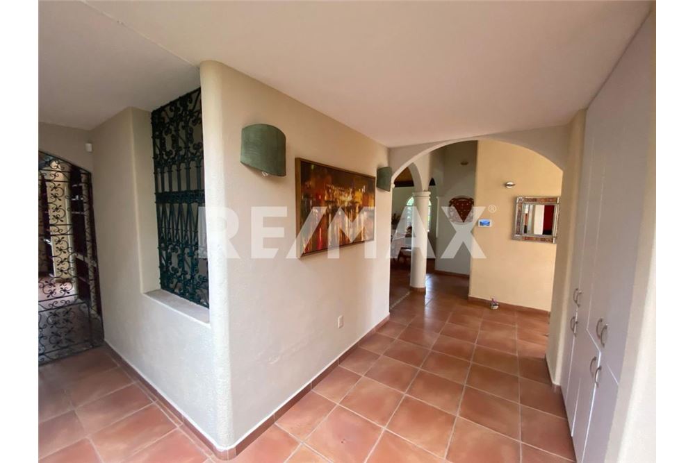 Residencial - Casa - Querétaro, México - Mexico - 13 - 1001065286-11