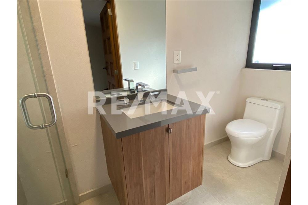 Residencial - Casa - Querétaro, México - Mexico - 22 - 1001065163-143