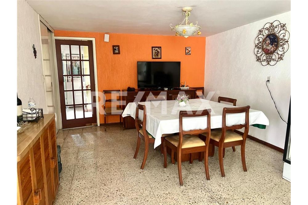 Residential - House - Naucalpan de Juárez, Mexico - Mexico - 9 - 1001028002-540