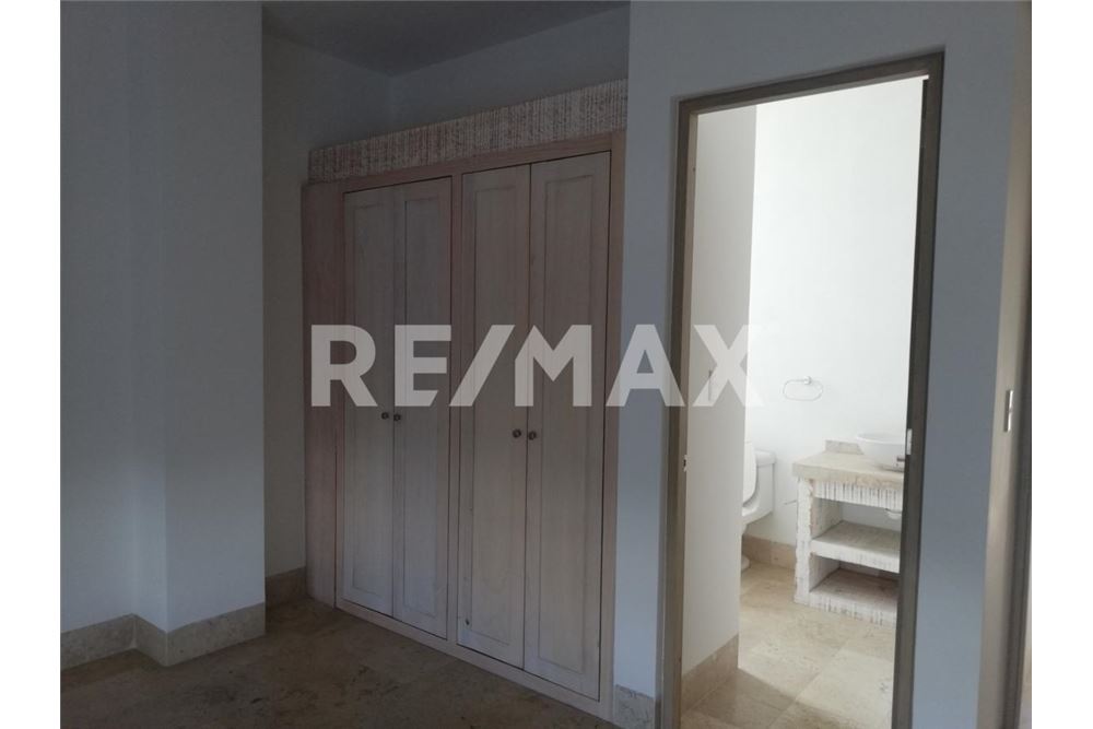 Residential - Apartment with roof - Querétaro, Mexico - Mexico - 23 - 1001065046-390