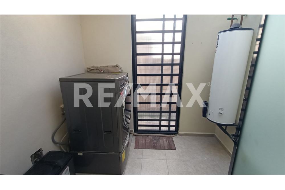 Residential - House - El Marques, Mexico - Mexico - 11 - 1001065050-367