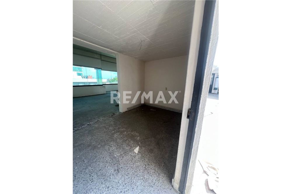 Commercial - Office - Toluca, Mexico - Mexico - 3 - 1001021005-13