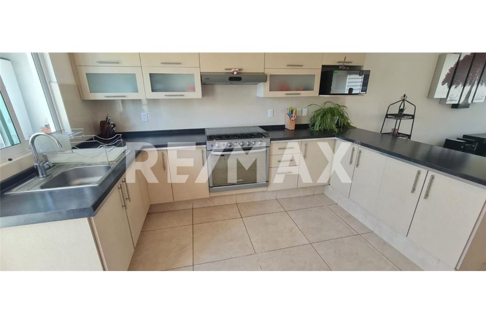 Residencial - Casa - Querétaro, México - Mexico - 3 - 1001065163-145