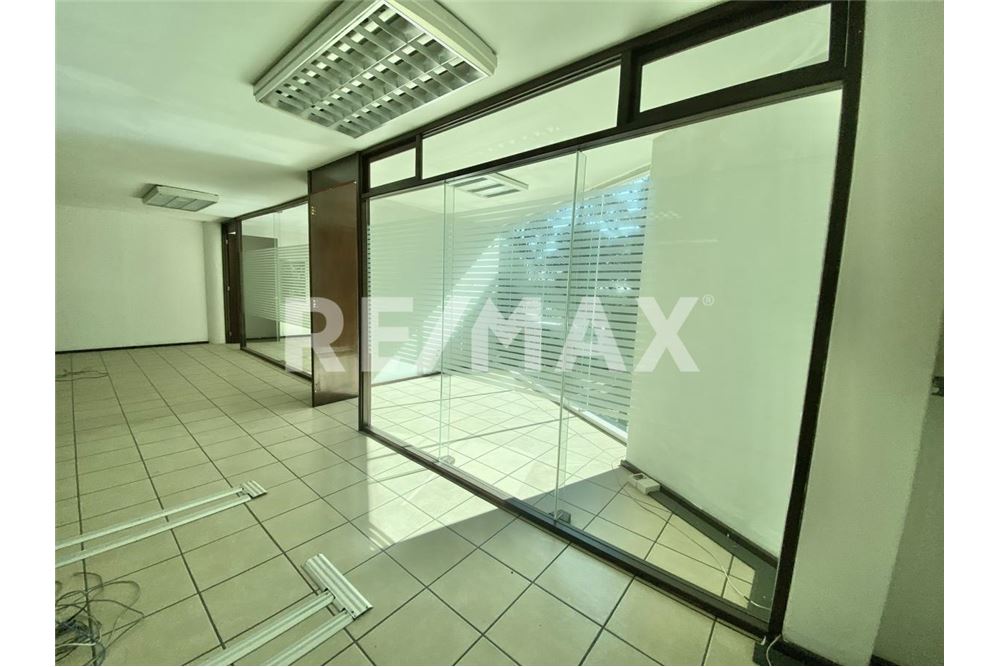 Commercial - Office Block - Toluca, Mexico - Mexico - 26 - 1001021005-19