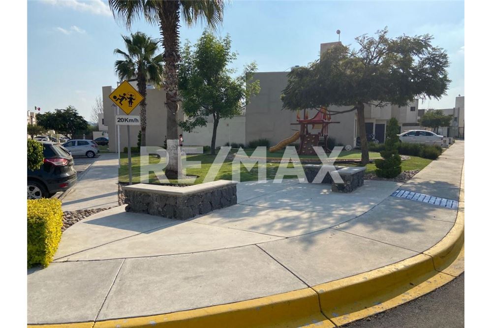 Residential - House - El Marques, Mexico - Mexico - 25 - 1001065286-15