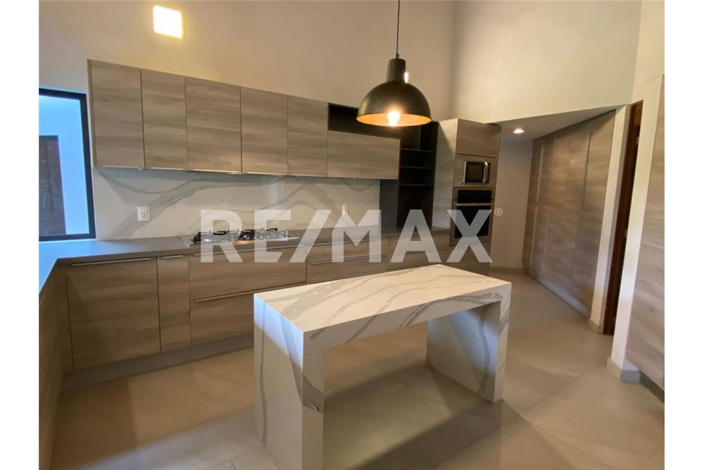 Residencial - Casa - Querétaro, México - Mexico - 2 - 1001065163-143