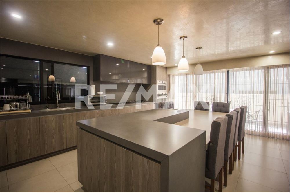 באזור מגורים - בית פרטי - Tlajomulco De Zúñiga, מקסיקו - Mexico - 9 - 1001002017-138