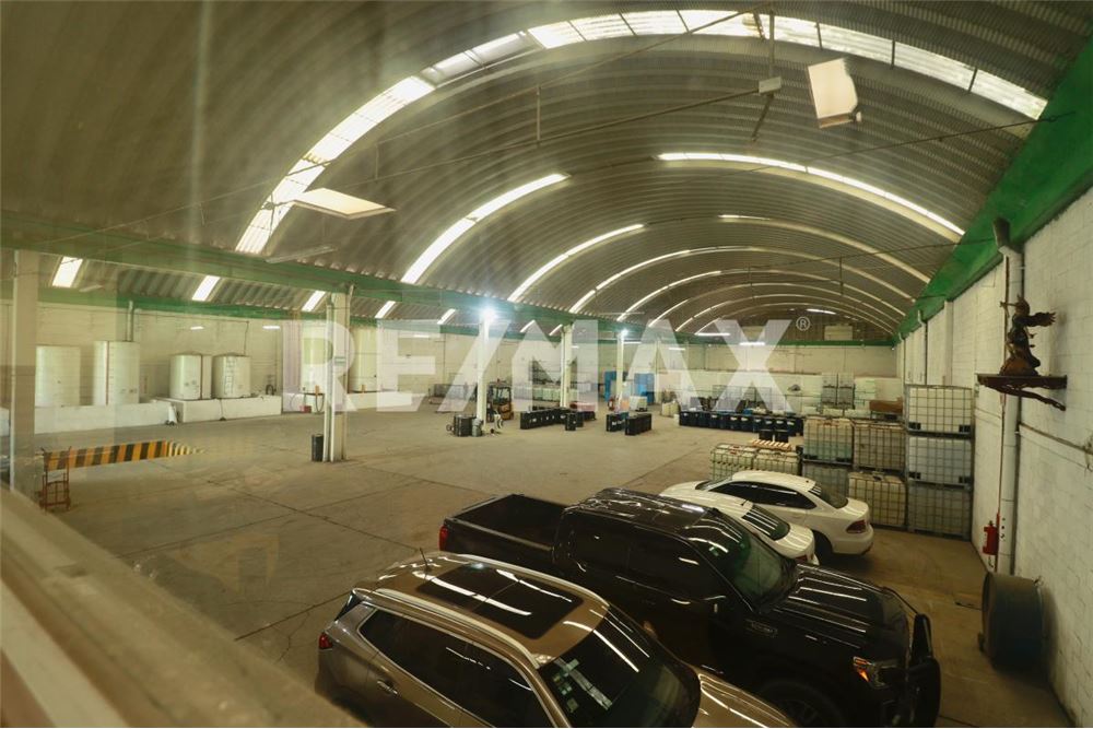 Commercial - Warehouse - Valle De Chalco Solidaridad, Mexico - Mexico - 5 - 1001028002-563