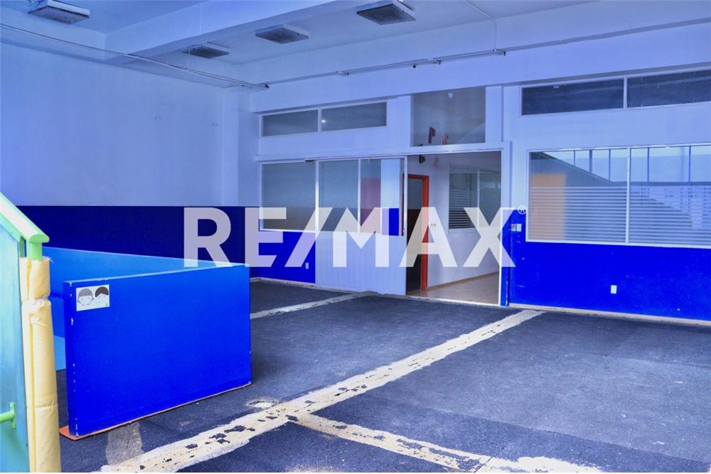 Commercial - Commercial/Retail - Huixquilucan, Mexico - Mexico - 10 - 1001028002-554