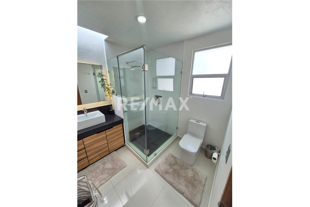 Residential - House - Ciudad López Mateos, Mexico - Mexico - 39 - 1001028014-27