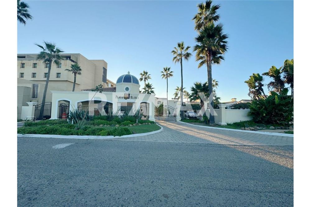 Residential - Apartment with roof - Tijuana, Mexico - Mexico - 11 - 1001104033-66
