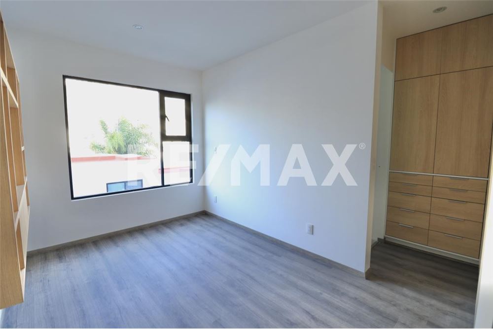 Residential - Condo/Apartment - Ciudad López Mateos, Mexico - Mexico - 16 - 1001028002-546