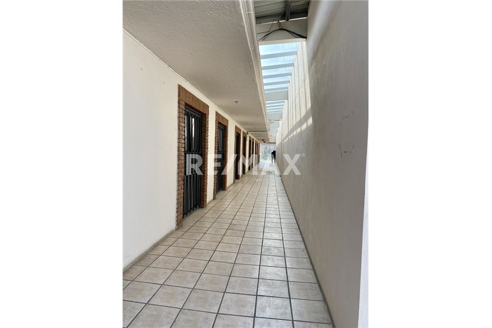 Commercial - Office - Metepec, Mexico - Mexico - 9 - 1001021005-15