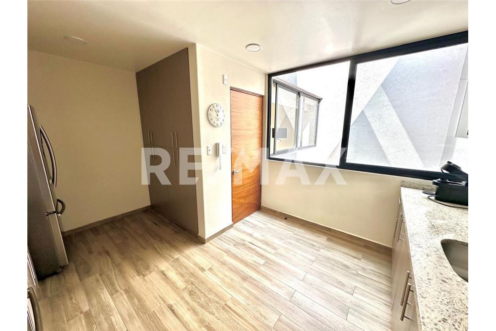 Residential - Condo/Apartment - Ciudad de México, Mexico - Mexico - 12 - 1001028001-185