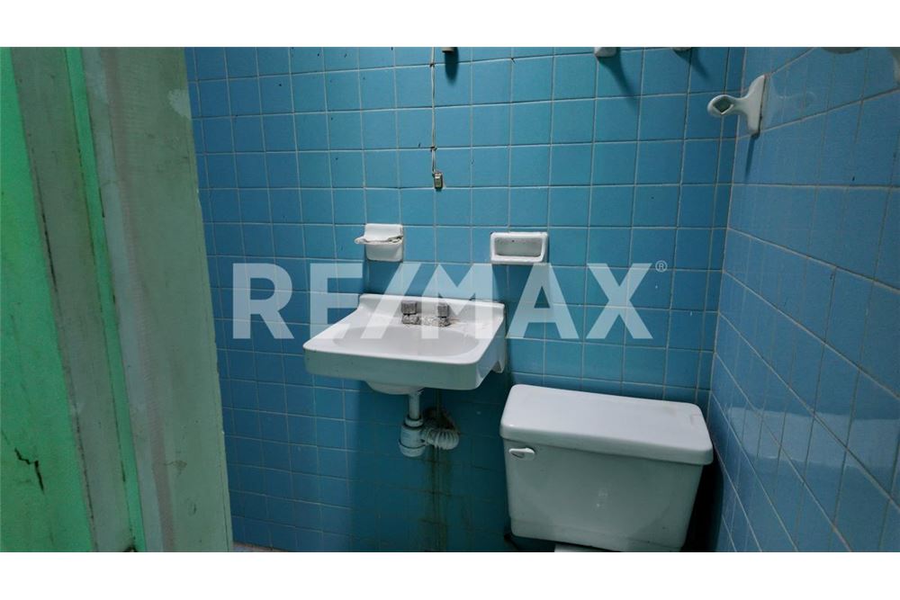 Commercial - Commercial/Retail - Guadalajara, Mexico - Mexico - 24 - 1001002008-1