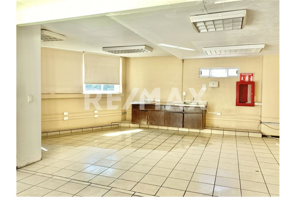 Commercial - Office Block - Toluca, Mexico - Mexico - 53 - 1001021005-19