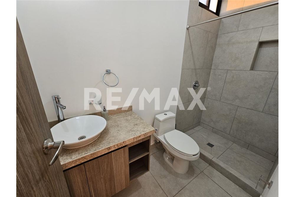 Residential - House - El Marques, Mexico - Mexico - 27 - 1001065017-87