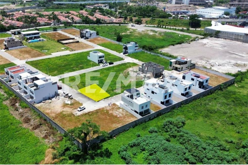 Residential - Plot of Land for Investment - Bahía De Banderas, Mexico - Mexico - 4 - 1001121049-5