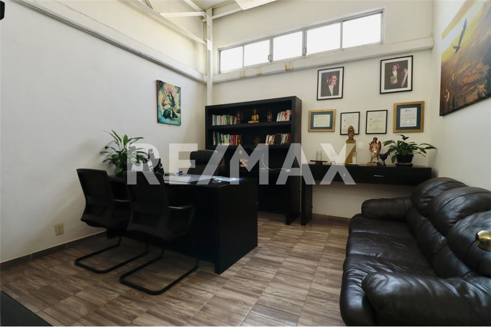 Commercial - Warehouse - Valle De Chalco Solidaridad, Mexico - Mexico - 8 - 1001028002-563