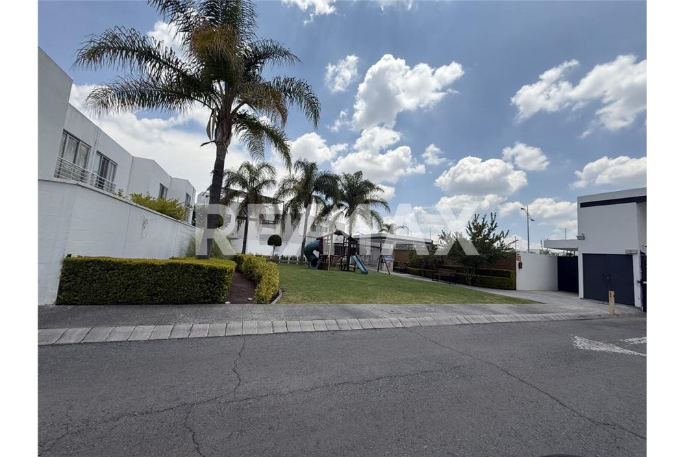 Residential - House - Querétaro, Mexico - Mexico - 3 - 1001065289-10