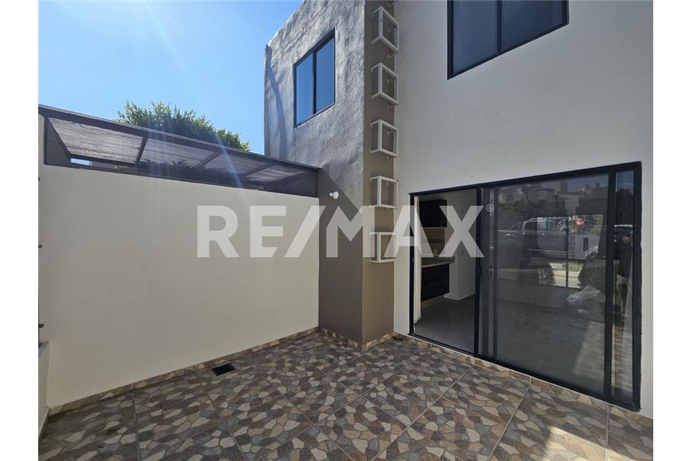 Residential - House - Querétaro, Mexico - Mexico - 13 - 1001065017-91