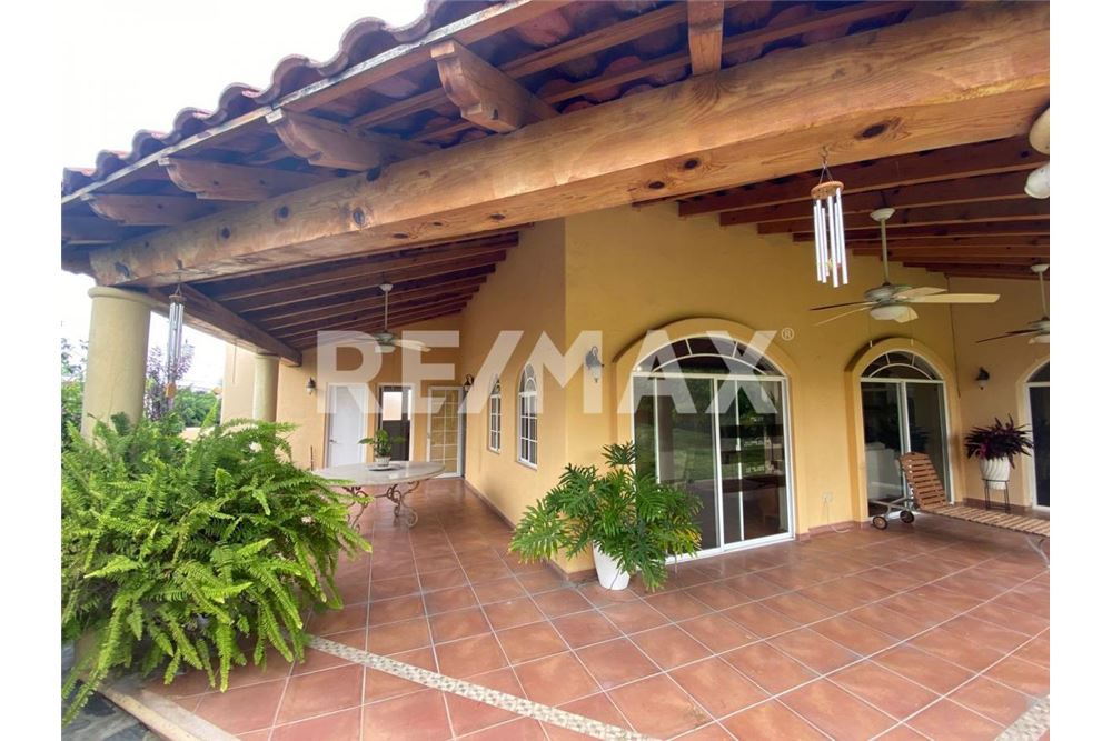 Residencial - Casa - Querétaro, México - Mexico - 24 - 1001065286-11