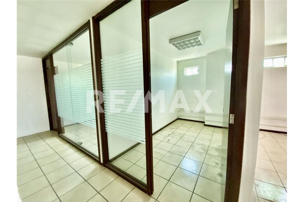 Commercial - Office - Toluca, Mexico - Mexico - 6 - 1001021005-25