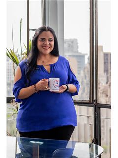 Rosa Olivares Petit - RE/MAX VISION
