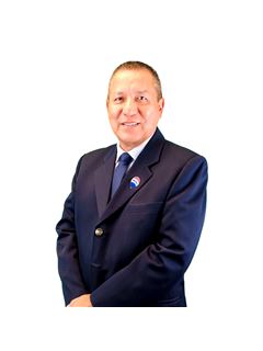 Gustavo Chavarri Pardave - RE/MAX VISION