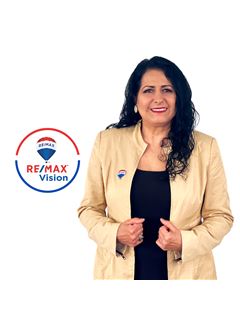 Milagros Gianina Valverde Trujillo - RE/MAX VISION