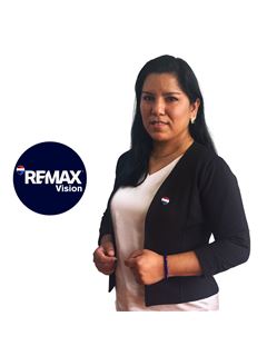 Rosalena Felipa Salazar Calderón - RE/MAX VISION